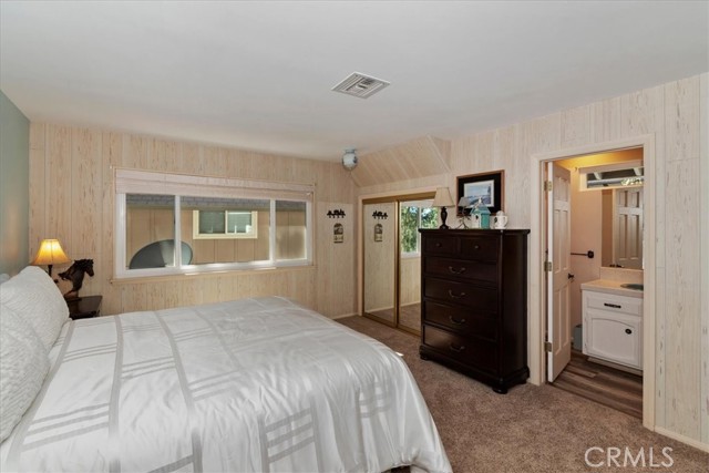 Detail Gallery Image 33 of 49 For 28065 Peninsula, Lake Arrowhead,  CA 92352 - 4 Beds | 3/1 Baths