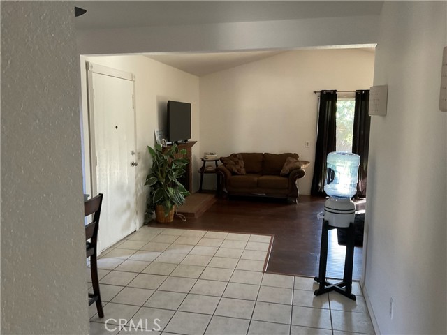 Detail Gallery Image 9 of 23 For 25851 Coriander Ct, Moreno Valley,  CA 92553 - 2 Beds | 1 Baths