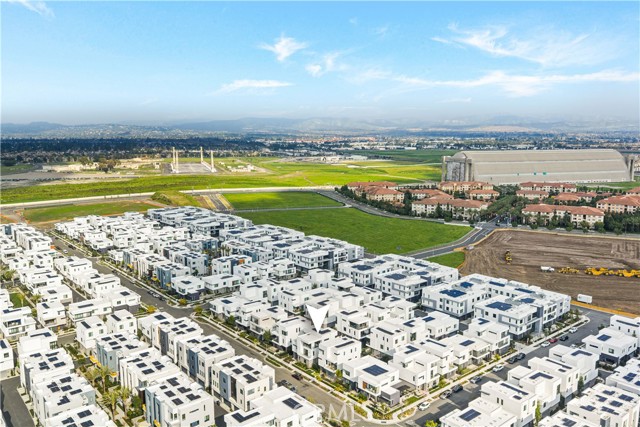 Detail Gallery Image 45 of 56 For 16376 Veterans, Tustin,  CA 92782 - 4 Beds | 3/1 Baths