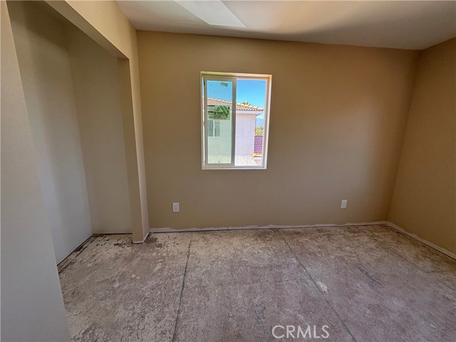 Detail Gallery Image 11 of 14 For 576 N Marvin Dr, San Bernardino,  CA 92410 - 4 Beds | 2/1 Baths