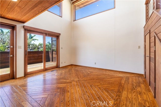 Detail Gallery Image 26 of 78 For 2405 Tustin Ave, Costa Mesa,  CA 92627 - 5 Beds | 4/1 Baths