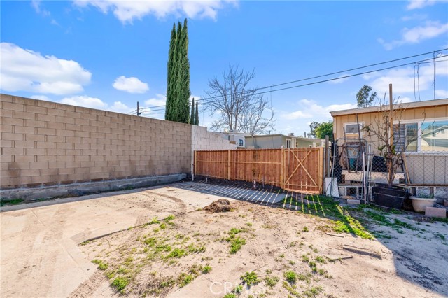 Detail Gallery Image 28 of 28 For 26135 Baseline #18,  Highland,  CA 92346 - 1 Beds | 1 Baths