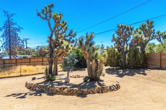 Detail Gallery Image 45 of 63 For 56469 Carlyle Dr, Yucca Valley,  CA 92284 - 2 Beds | 1 Baths