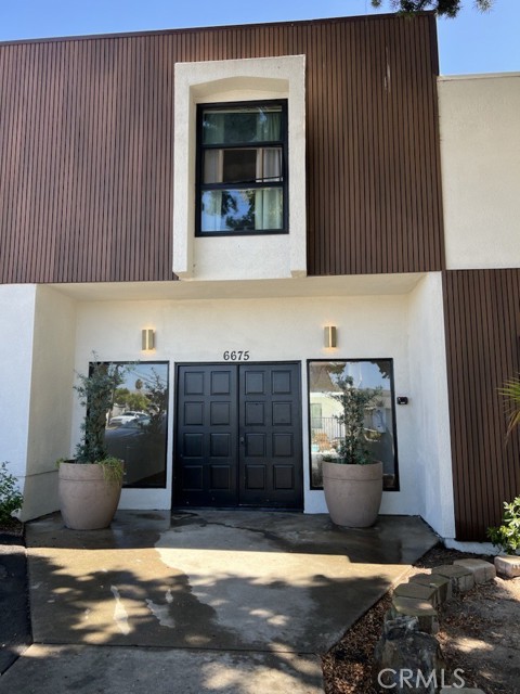 Detail Gallery Image 2 of 22 For 6679 Unit 14 Linda Vista Road #14,  –,  CA 92111 - 1 Beds | 1 Baths