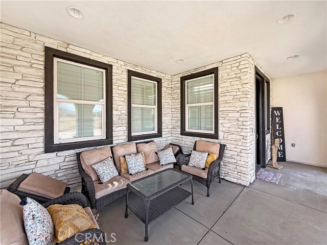Detail Gallery Image 5 of 53 For 36426 50th St, Palmdale,  CA 93552 - 4 Beds | 3 Baths