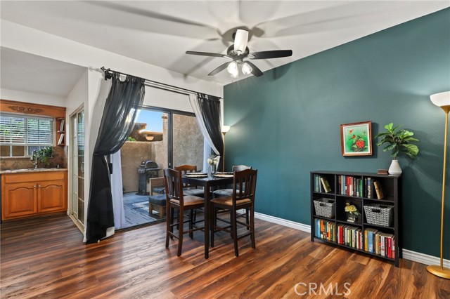 Detail Gallery Image 5 of 29 For 337 E Chapman, Placentia,  CA 92870 - 2 Beds | 2/1 Baths