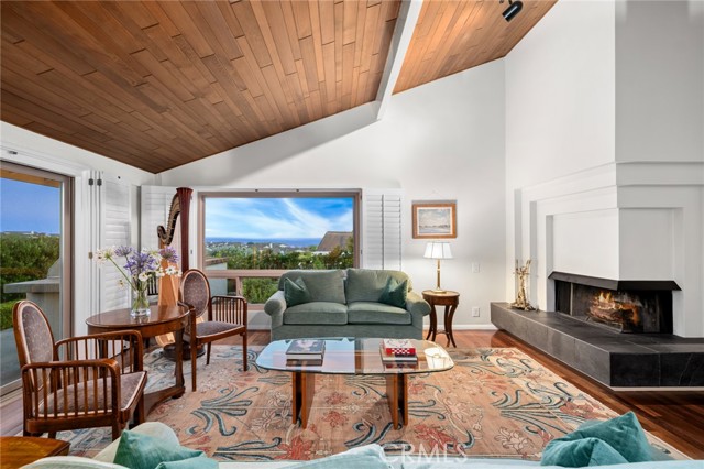Detail Gallery Image 33 of 37 For 15 Skysail Dr, Corona Del Mar,  CA 92625 - 2 Beds | 2 Baths