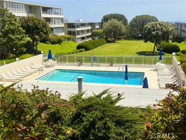 32759 Seagate Drive, Rancho Palos Verdes CA: https://media.crmls.org/medias/534c9c19-a2e8-46b0-8b9d-d2528de4aebd.jpg