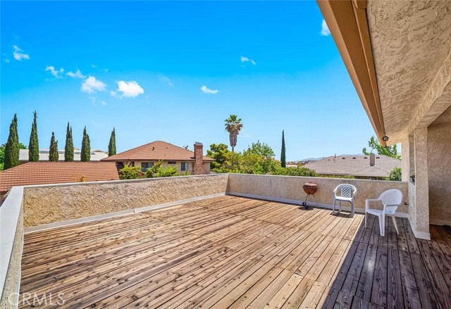 Detail Gallery Image 12 of 14 For 39812 Golfers, Palmdale,  CA 93551 - 5 Beds | 3 Baths