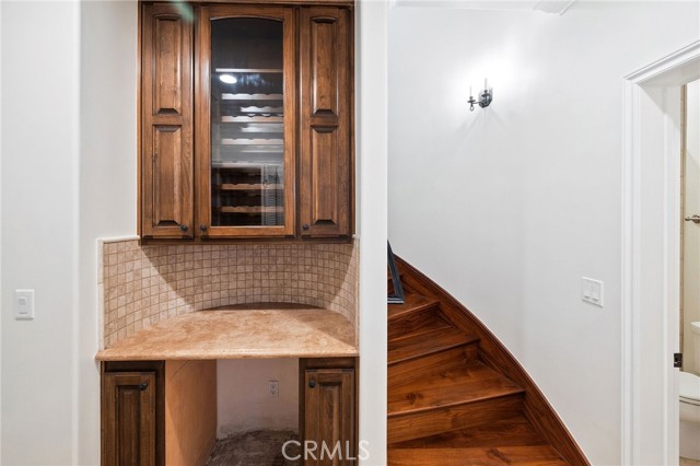 424 Marine Avenue, Manhattan Beach CA: https://media.crmls.org/medias/534d959e-349a-4b5b-9d4c-642e15bd79a7.jpg