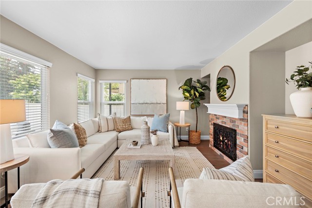 16 Riverview Drive, Trabuco Canyon CA: https://media.crmls.org/medias/534dfcf7-5287-451f-bc1c-fa52db586b71.jpg