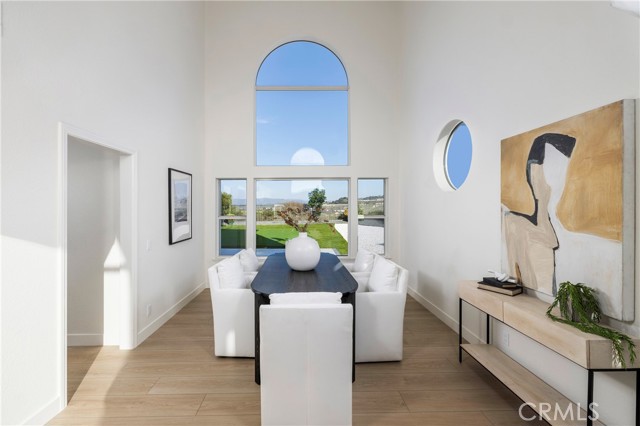 Detail Gallery Image 9 of 38 For 2000 Corte Cardelina, San Clemente,  CA 92673 - 4 Beds | 3 Baths