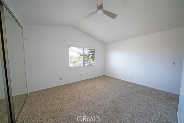 28321 Evergreen Lane, Saugus CA: https://media.crmls.org/medias/534ea614-eac2-4ef6-82b4-5127ad0135bf.jpg