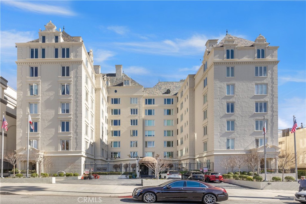 1424 N Crescent Heights Boulevard #20