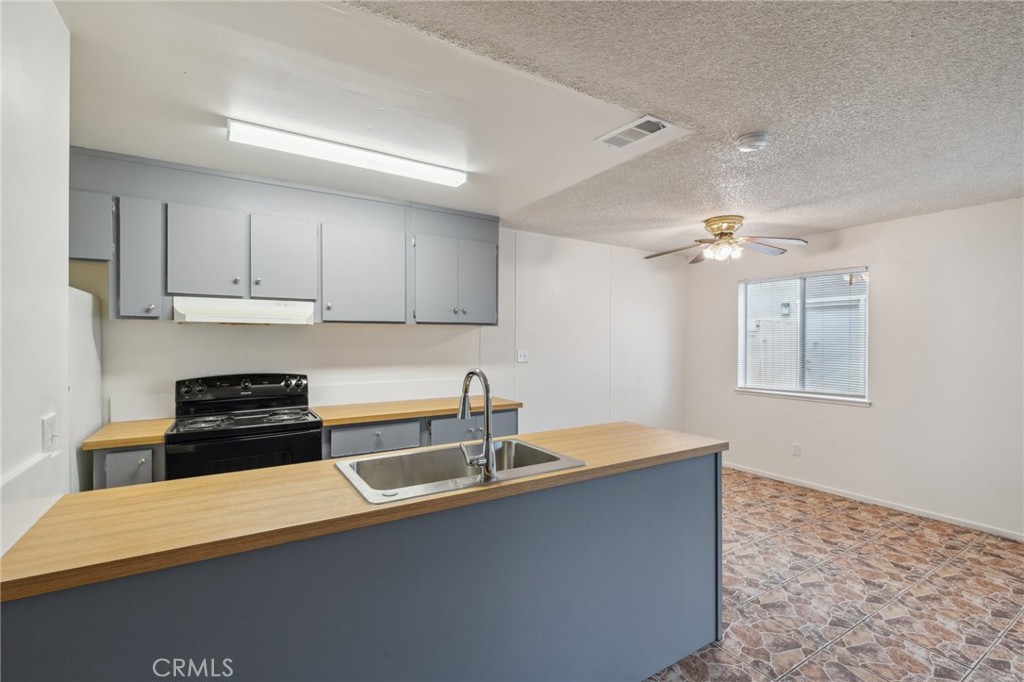 MLS #FR25050594 image #8