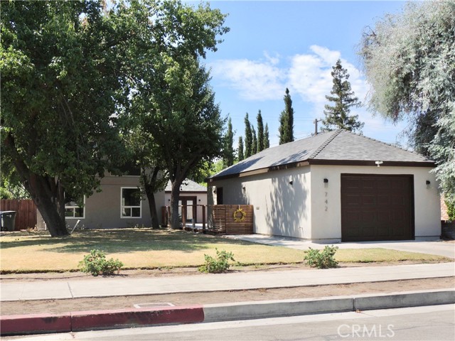 742 E Normal Avenue, Fresno, CA, 93704 742 E Normal Avenue, Fresno, CA, 93704