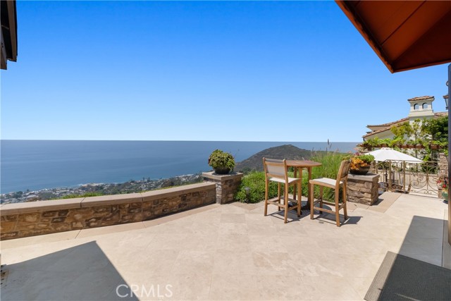 4 Le Conte, Laguna Niguel CA: https://media.crmls.org/medias/53507f9e-511e-41b9-a500-065e3da65327.jpg