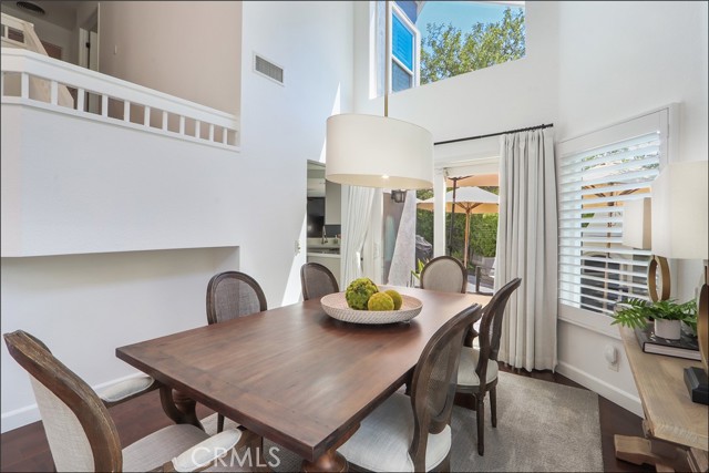 3 Primrose, Aliso Viejo CA: https://media.crmls.org/medias/53517ec7-a171-4536-90ce-c80bedcc3d98.jpg
