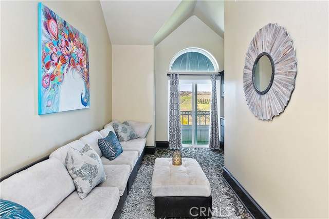 46366 Sandia Creek Drive, Temecula CA: https://media.crmls.org/medias/5351b9bd-0c48-4f1c-8f29-b9c0b2be91e9.jpg