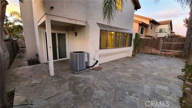 Detail Gallery Image 12 of 43 For 1809 Avenida Segovia, Oceanside,  CA 92056 - 4 Beds | 2/1 Baths