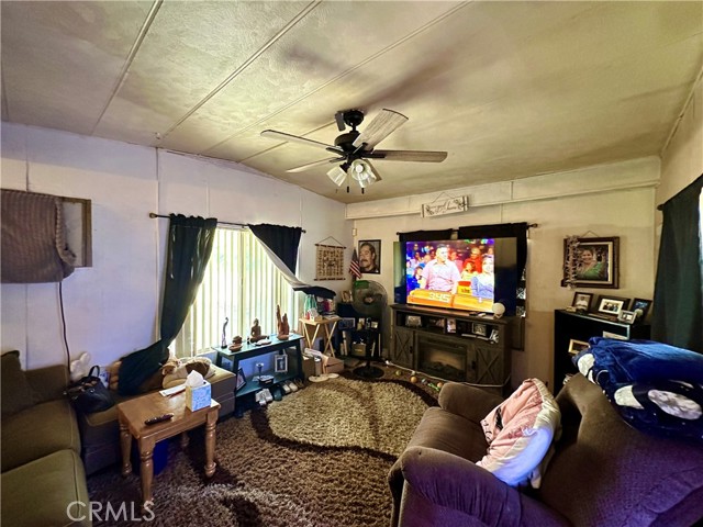 Detail Gallery Image 13 of 23 For 45055 Highway 74 #87,  Hemet,  CA 92544 - 1 Beds | 1 Baths