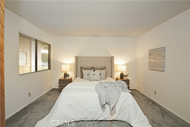 Detail Gallery Image 14 of 37 For 10420 Downey Ave #101,  Downey,  CA 90241 - 2 Beds | 2 Baths