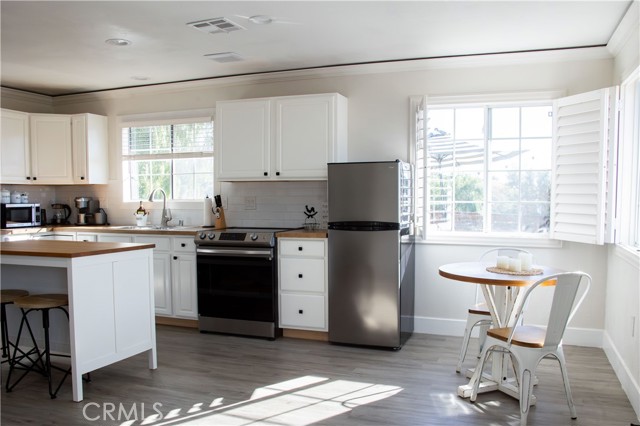 Detail Gallery Image 10 of 32 For 37645 via De Los Arboles #B,  Temecula,  CA 92592 - 1 Beds | 1 Baths