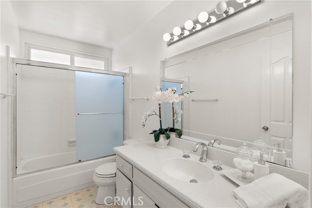 Detail Gallery Image 40 of 52 For 21941 Oceanview Ln, Huntington Beach,  CA 92646 - 4 Beds | 2/1 Baths