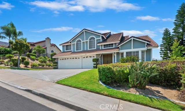 Image 2 of 40 For 16541 Creekside Road