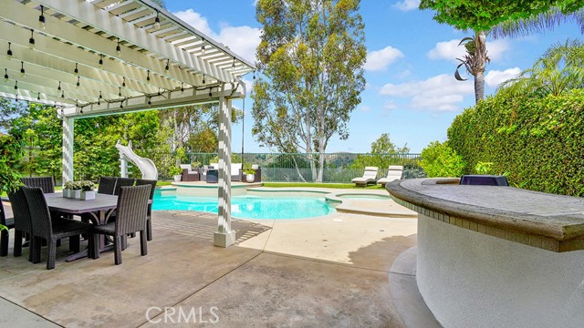 33 Segada, Rancho Santa Margarita CA: https://media.crmls.org/medias/53546e85-8906-4122-a589-347074a8fd4d.jpg