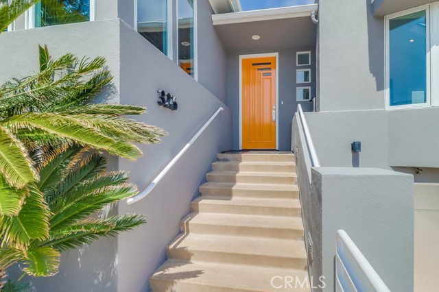 Detail Gallery Image 2 of 41 For 3216 Hill St, San Diego,  CA 92106 - 3 Beds | 2 Baths