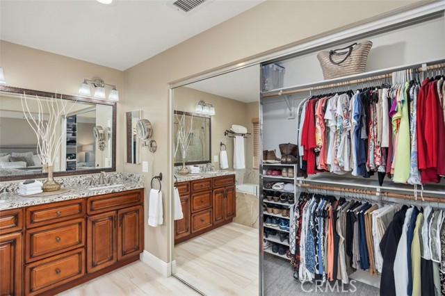 Detail Gallery Image 19 of 40 For 23 Dawn Ln, Aliso Viejo,  CA 92656 - 4 Beds | 2/1 Baths