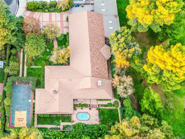 Detail Gallery Image 4 of 14 For 19500 Tribune, Porter Ranch,  CA 91326 - 4 Beds | 4 Baths