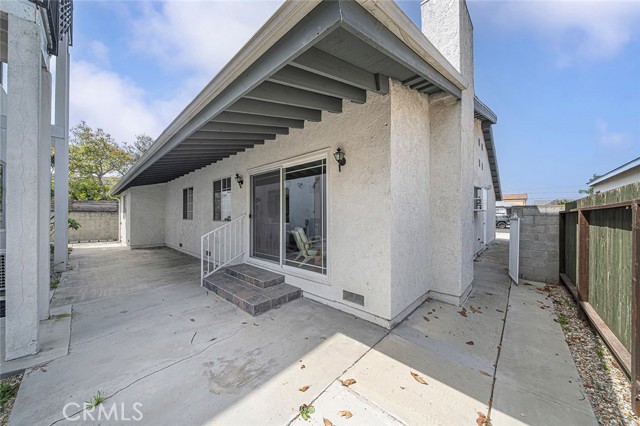 Detail Gallery Image 16 of 21 For 12930 Gilmore Ave, Los Angeles,  CA 90066 - 3 Beds | 2 Baths