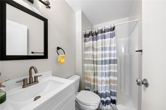 Detail Gallery Image 19 of 29 For 1525 Walnut Leaf #211,  Walnut,  CA 91789 - 2 Beds | 2 Baths