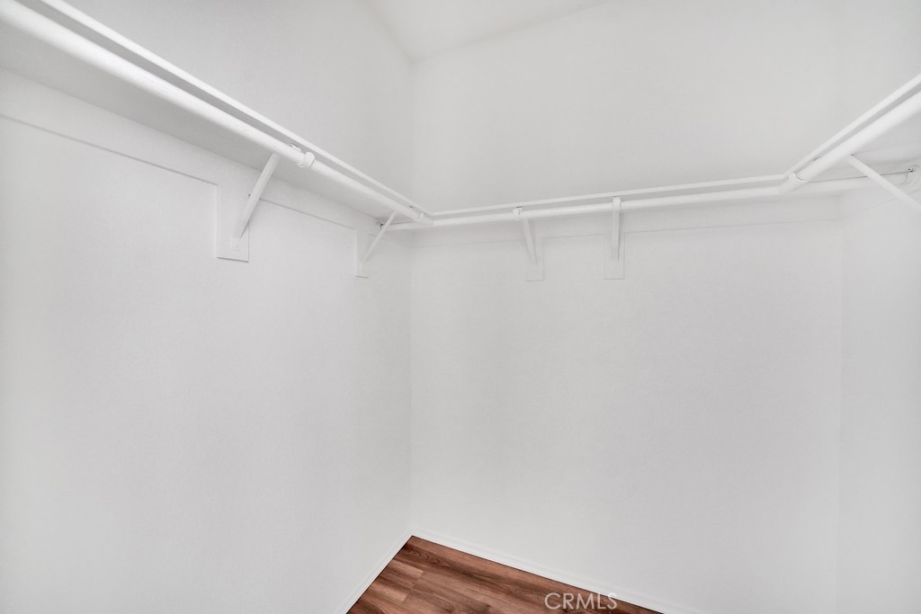 MLS #OC25274168 image #10