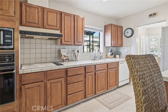 Detail Gallery Image 15 of 47 For 421 Sycamore Avenue, Brea,  CA 92821 - 2 Beds | 2 Baths