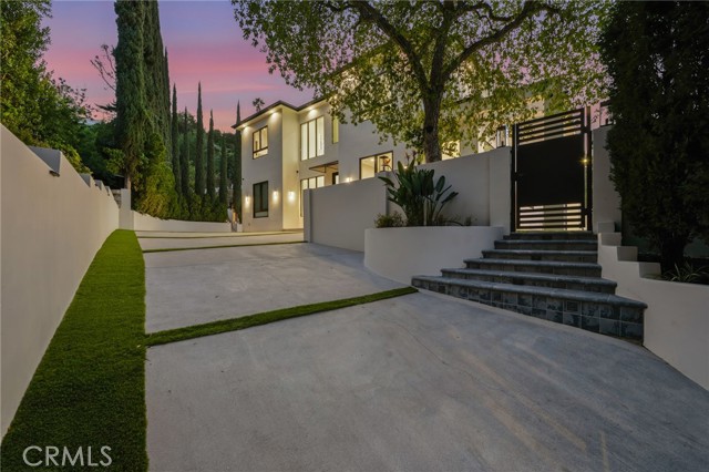 4331 Alonzo photo 7