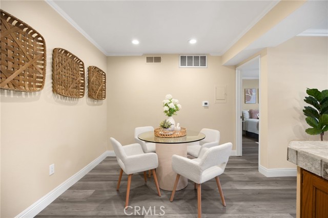Detail Gallery Image 20 of 34 For 3020 Associated Rd #110,  Fullerton,  CA 92835 - 2 Beds | 2 Baths