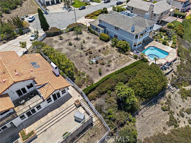 817 Calle Dulcinea, San Clemente CA: https://media.crmls.org/medias/53597be6-20d7-4609-8570-8da5eb1364eb.jpg