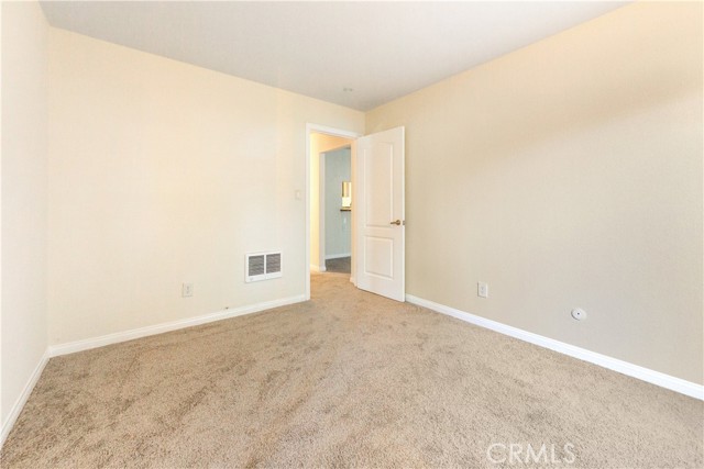 Detail Gallery Image 11 of 20 For 1345 Cabrillo Park Dr #N01,  Santa Ana,  CA 92701 - 2 Beds | 2 Baths