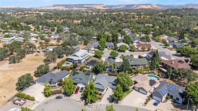 17 Pleasant Oak Lane, Oroville CA: https://media.crmls.org/medias/535a76c4-3824-4a0e-8ffb-7a39937e02a5.jpg