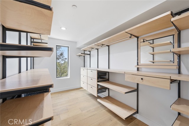 Detail Gallery Image 11 of 58 For 6565 Pickwick, Los Angeles,  CA 90042 - 3 Beds | 2/1 Baths