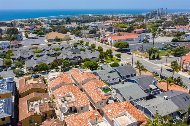 106 Francisca Avenue, Redondo Beach, California 90277, 3 Bedrooms Bedrooms, ,3 BathroomsBathrooms,Residential,Sold,Francisca,SB20100094