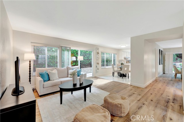 Detail Gallery Image 14 of 45 For 25511 Alisal Ave, Laguna Hills,  CA 92653 - 4 Beds | 2/1 Baths