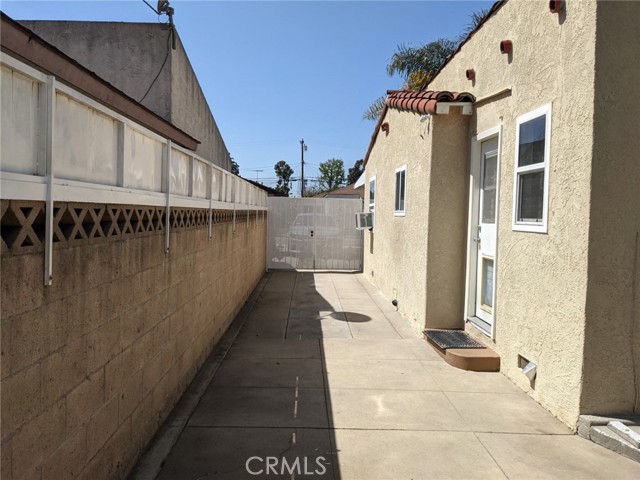 6054 Olive Avenue, Long Beach, California 90805, 2 Bedrooms Bedrooms, ,1 BathroomBathrooms,Single Family Residence,For Sale,Olive,PW21061826