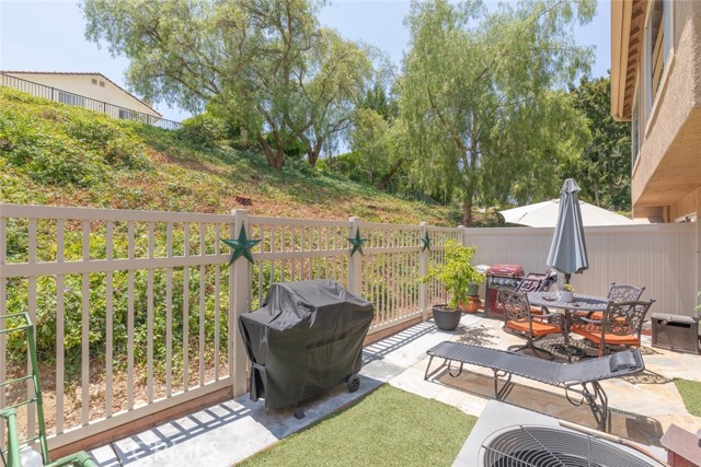 13208 Setting Sun Court, Chino Hills CA: https://media.crmls.org/medias/535da543-0e06-451a-a074-014a531e4ebb.jpg