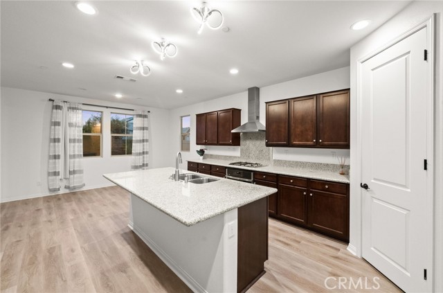 Detail Gallery Image 16 of 46 For 32189 Dymondia Way, Temecula,  CA 92591 - 4 Beds | 2/1 Baths