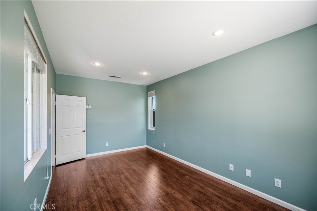 MLS #OC25165991 image #20