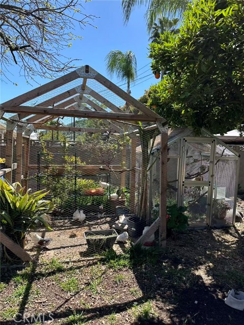 Detail Gallery Image 19 of 19 For 1998 Wright, Pomona,  CA 91766 - 3 Beds | 2 Baths